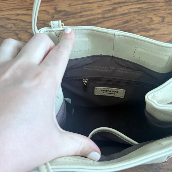 Matt & Nat Vegan Handbags, Willa Small Small Tote Cruelty-Free, Animal Free - Picture 5 of 9